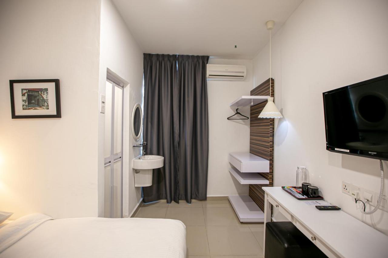 Grand Swiss Hotel George Town Eksteriør billede