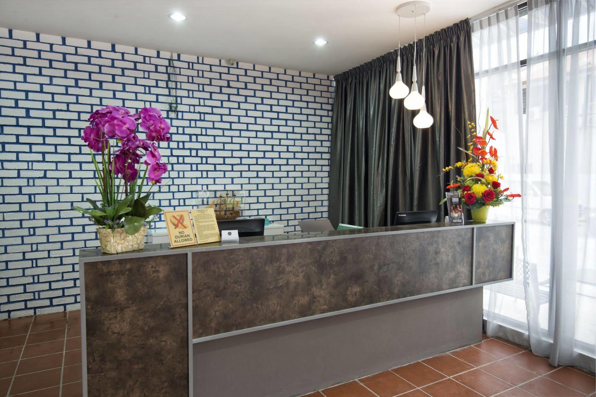 Grand Swiss Hotel George Town Eksteriør billede